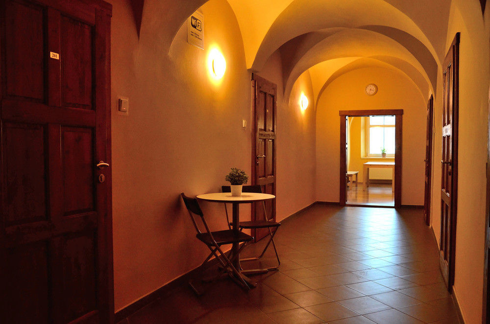 Penzion, Restaurant Gloria Chrastava Buitenkant foto